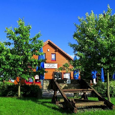 Familiengasthof Schaller Floß 외부 사진